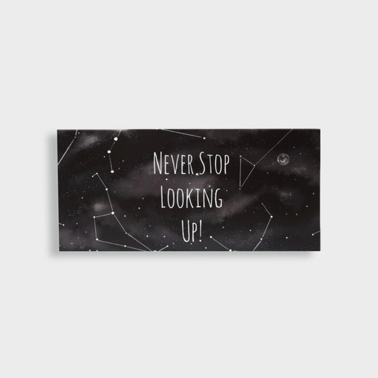 Postkarte "Never stop looking up"